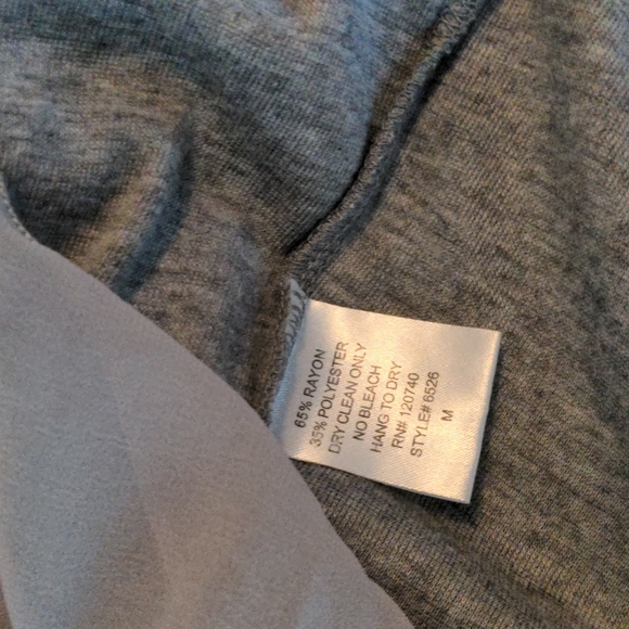 Mystree Sz M Gray Top with Sheer Gray detailing in the back and the bottom - Picture 8 of 8